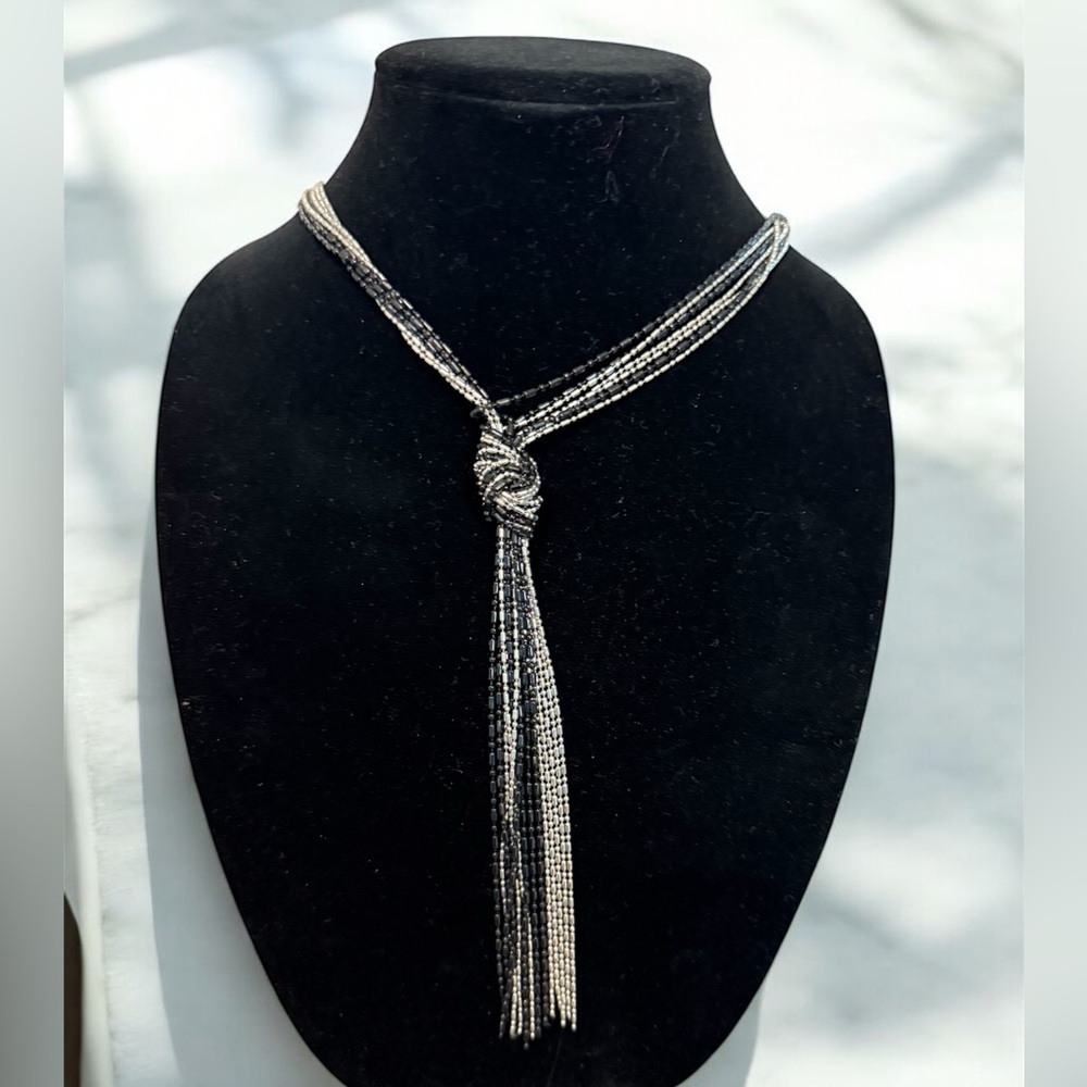 🔥2/$24 or 3/$30🔥 Elegant Fashion Silver Knot Necklace